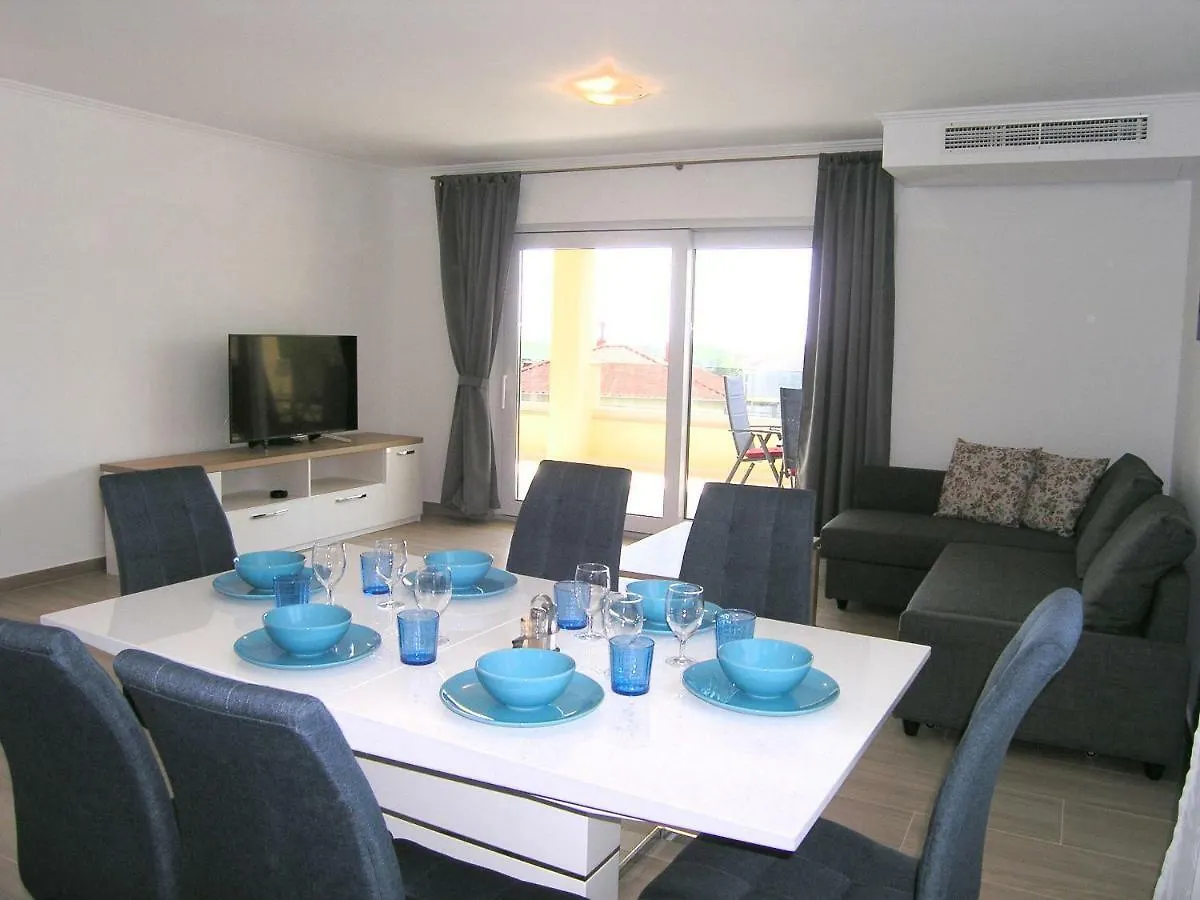 Apartmani Krajinovic クルク