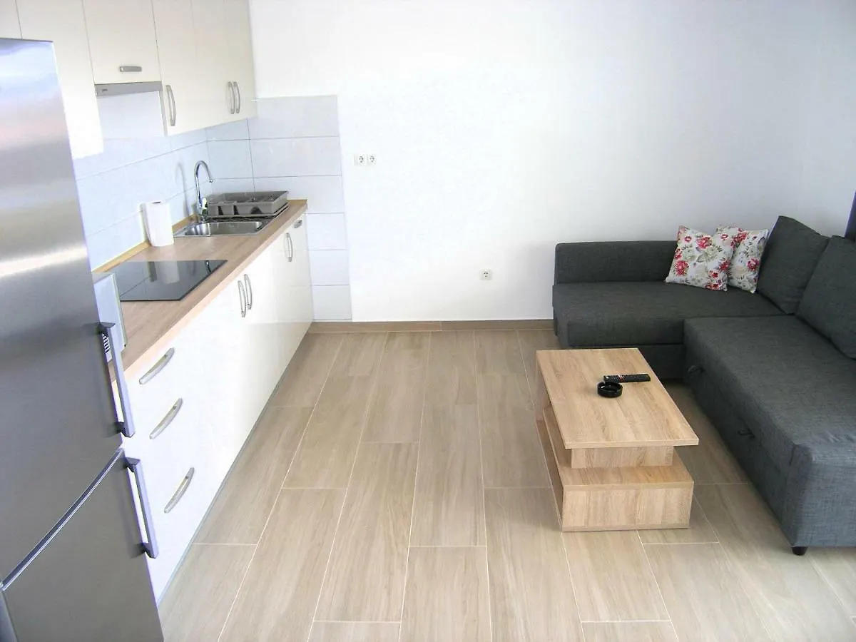 アパート Apartmani Krajinovic クルク