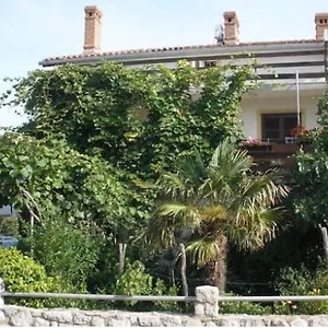 Orsic Apartment